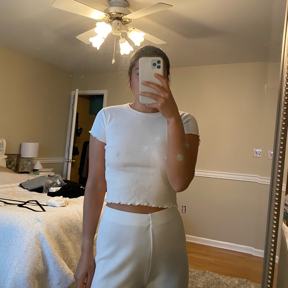 Forever 21 white ribbed tank
